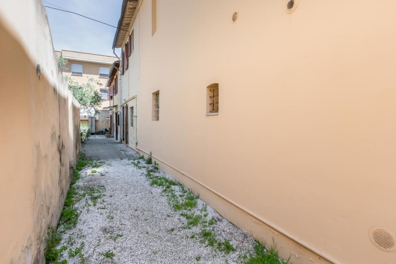 Cisanello Rock Apartment With Patio And Barbecue Pisa Esterno foto